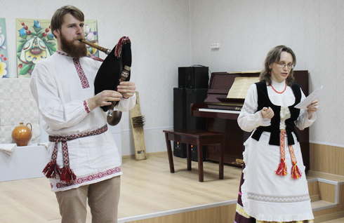 Віляйчане спявалі пад дуду традыцыйныя беларускія песні (Відэа)