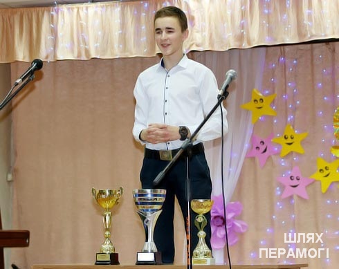 В районе выбрали лучших учеников года В районе выбрали лучших учеников года