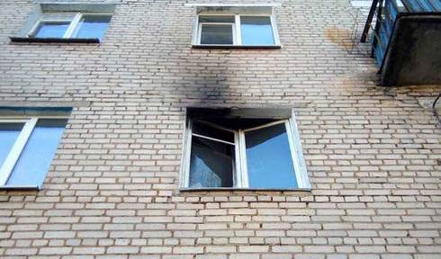 Вилейские огнеборцы тушили кухню в двухкомнатной квартире