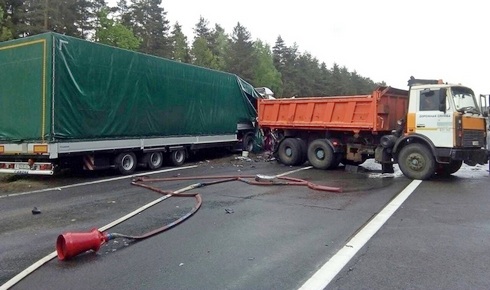 ДТП в Смолевичском районе: погиб дорожный рабочий, возбуждено уголовное дело ДТП в Смолевичском районе: погиб дорожный рабочий, возбуждено уголовное дело