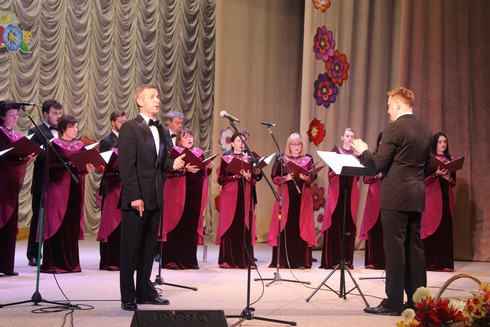 Сярод дзіўнай гармоніі гукаў