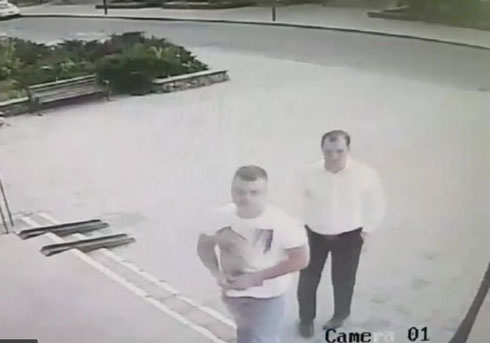 В Вилейке у уборщицы украли телефон (ВИДЕО)