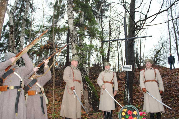 9 ноября с Вилейского района стартовал автопробег, посвященный 101-й годовщине окончания Первой мировой войны