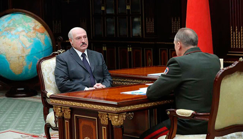 Александр Лукашенко обращает внимание на пожароопасную обстановку в Беларуси