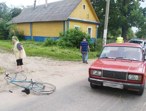 Подросток на велосипеде попал в ДТП в Вилейском районе