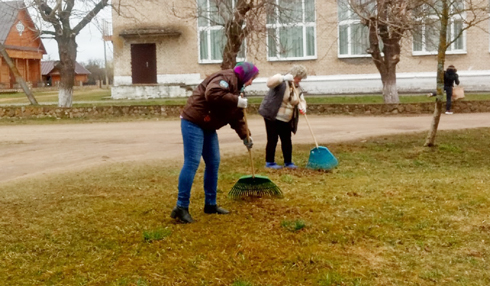 Как прошел республиканский субботник в ильянском колледже