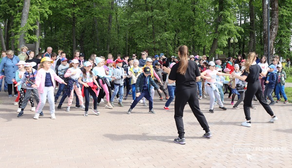 В Вилейке открыли праздник, посвященный Дню защиты детей (ФОТО, ВИДЕО)