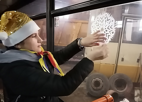 В Вилейке появился новогодний общественный транспорт