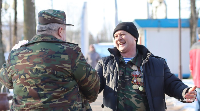 Митинг, приуроченный Дню памяти воинов-интернационалистов, прошел в Вилейке