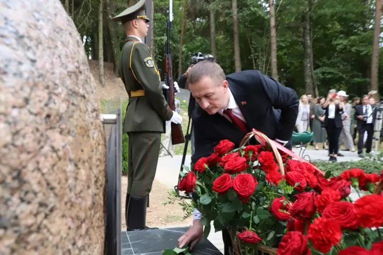 Александр Турчин: увековечивая память убитых мы доказываем всему миру, что нас не сломить!