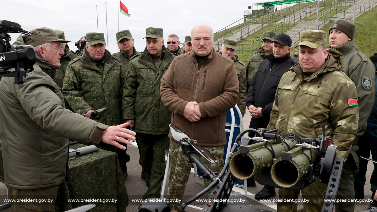 Лукашенко на общевойсковом полигоне Обуз-Лесновский в Брестской области  ознакомится с разработками ВПК с акцентом на беспилотники