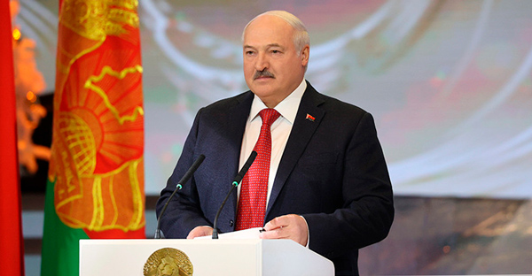 Александр Лукашенко на церемонии вручения премии "За духовное возрождение", специальных премий деятелям культуры и искусства и "Беларускi спартыўны Алiмп"