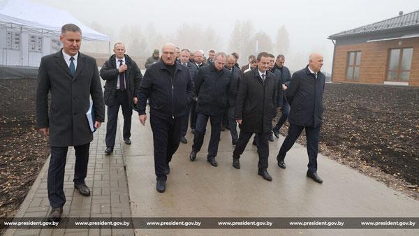Александр Лукашенко посетил с рабочей поездкой Минский район