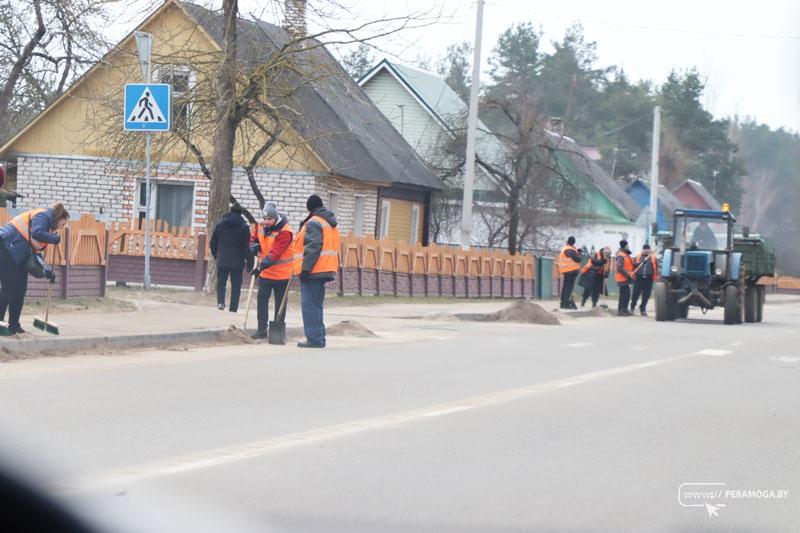 В Вилейском районе ведется работа по благоустройству и наведению порядка на земле