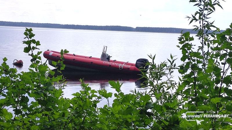 Двух человек непогода застала на острове. Им понадобилась помощь вилейских спасателей