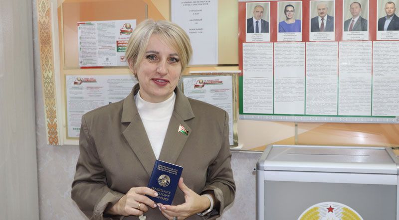 Свой голос отдала досрочно