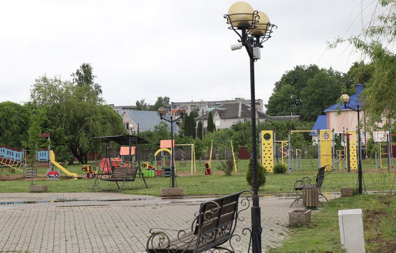 Маршрутами благоустройства: как и чьими руками преображается город-спутник?