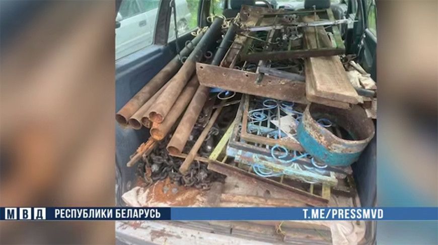 В Вилейке правоохранители задержали серийного кладбищенского вора