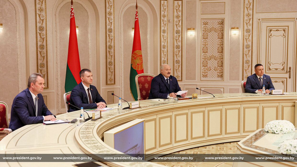 Александр Лукашенко: в Кемеровской области широко используется белорусская техника