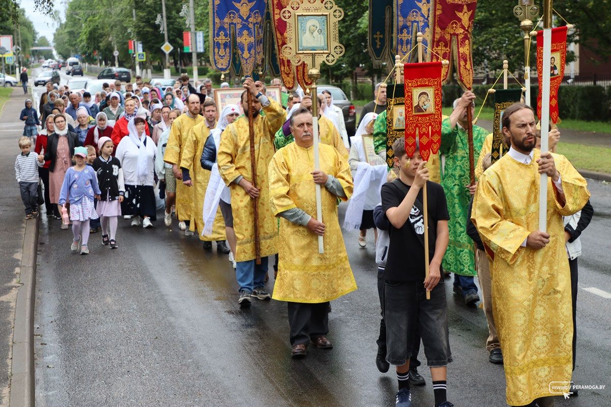 Крестный ход объединил три храма Вилейки