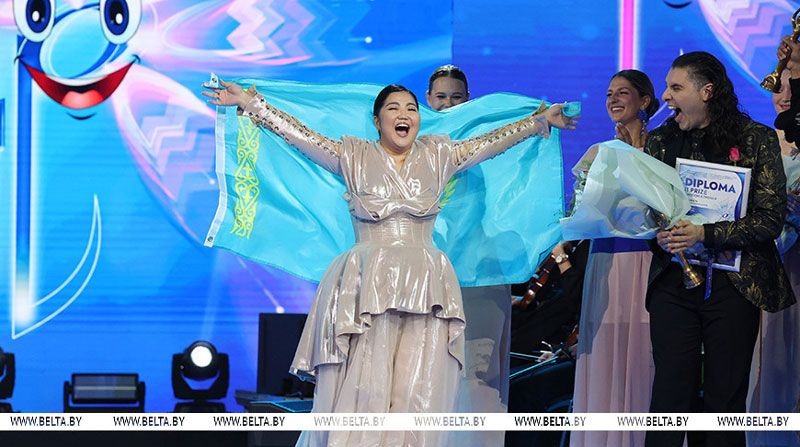 Гран-при конкурса исполнителей "Славянского базара" завоевала певица из Казахстана Алмагуль Батталиева 