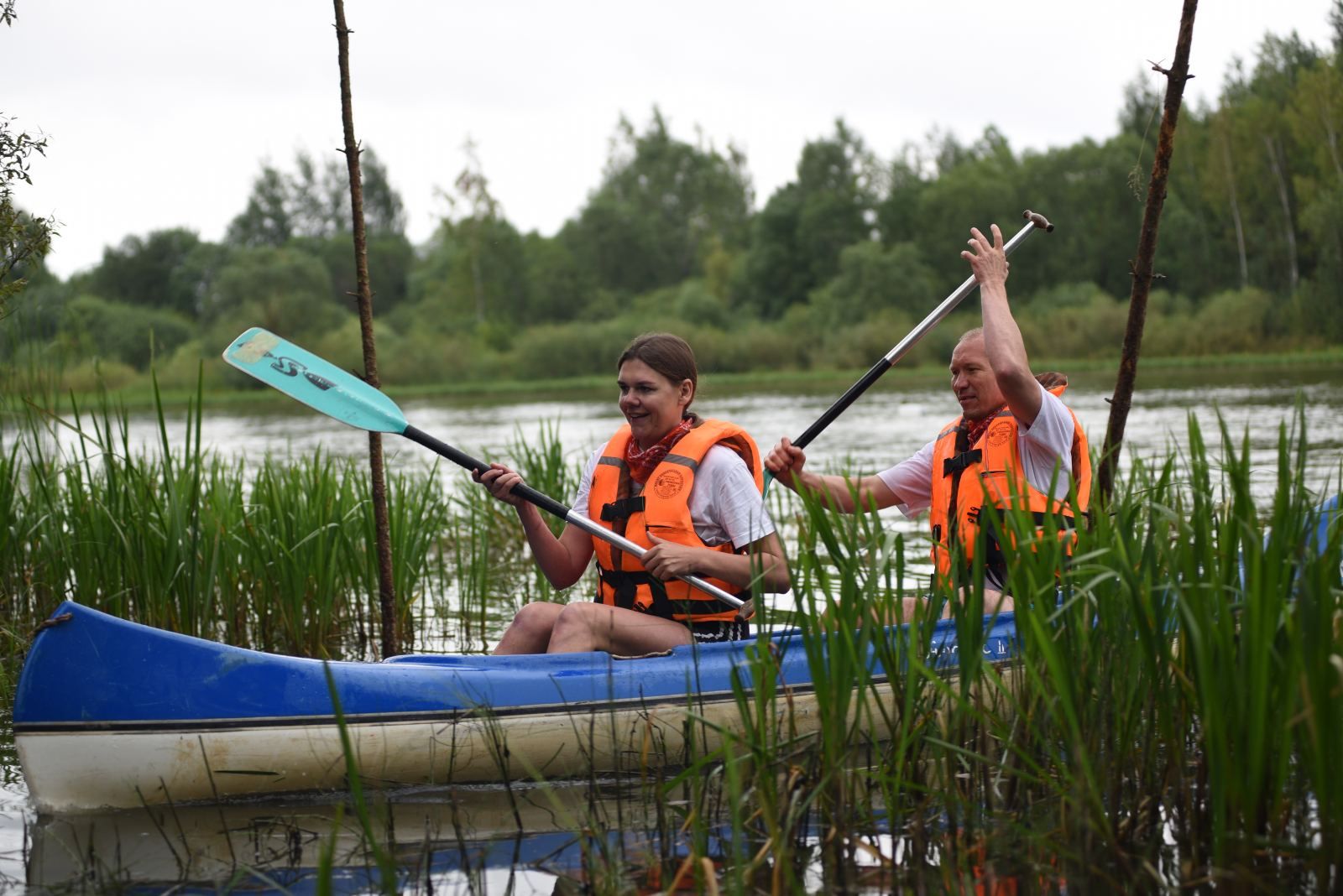 Лето, Чижевичская затока, турслёт: любители активного отдыха на Вилейщине соперничали в квесте, ориентировании, городках, готовили на костре и пели