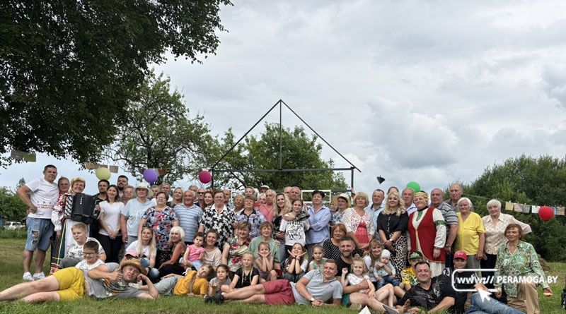 В Малькевичи на праздник деревни приезжают люди из разных городов Беларуси и России