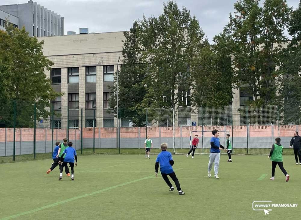 Среди школ города и района определены лучшие команды по мини-футболу