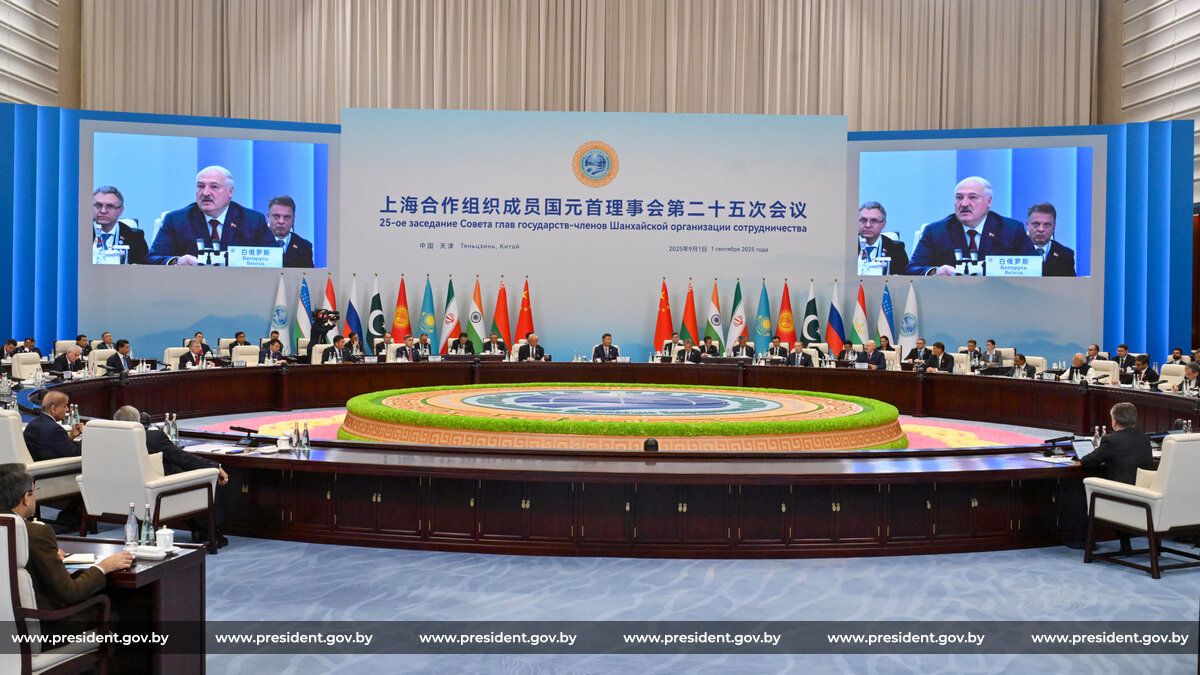 Александр Лукашенко принял участие в саммите Шанхайской организации сотрудничества в Тяньцзине