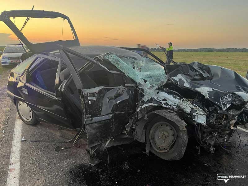 В Вилейском районе произошло ДТП: столкнулись два автомобиля