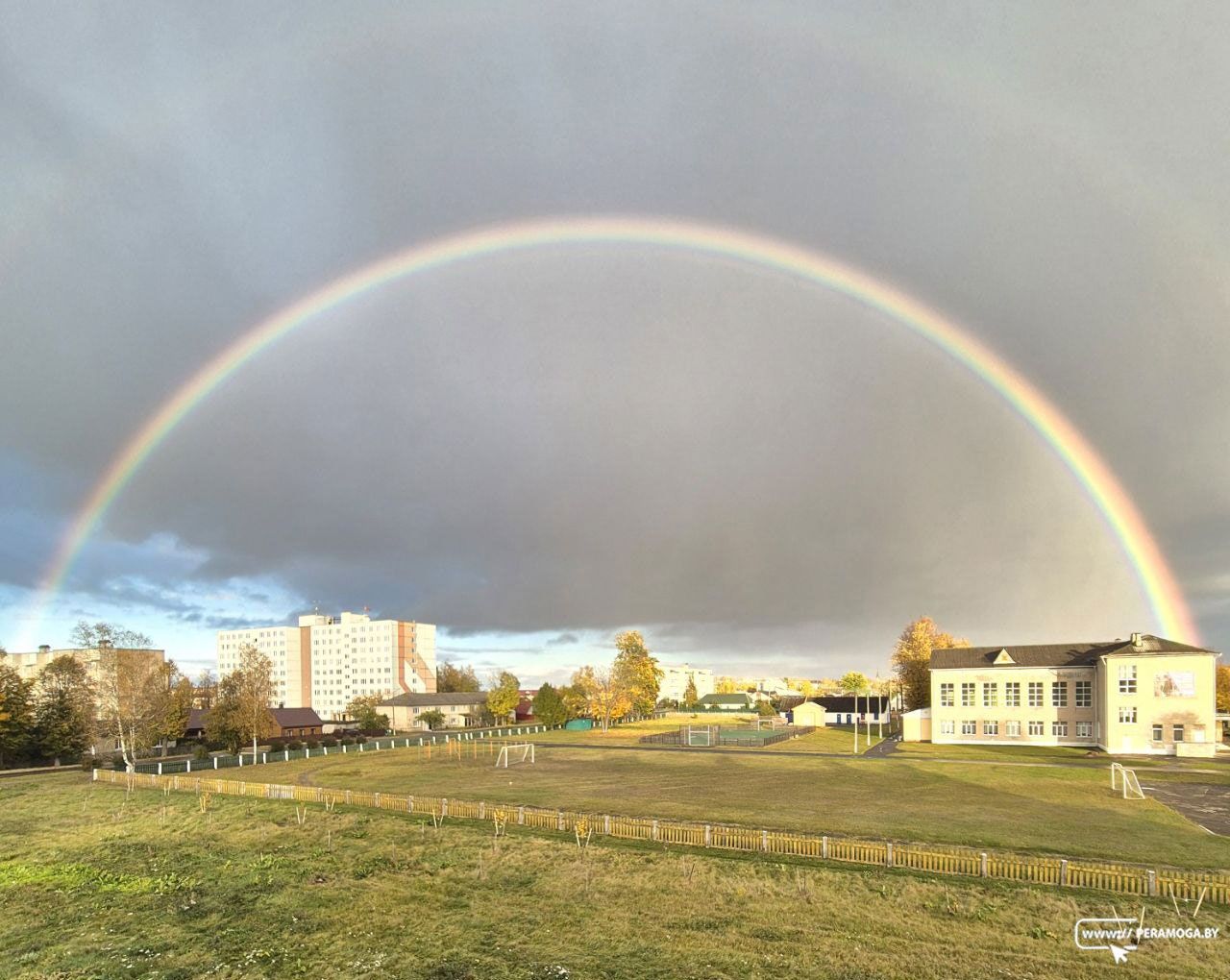 Вилейчане на Покров стали свидетелями красивого природного явления Вилейчане на Покров стали свидетелями красивого природного явления