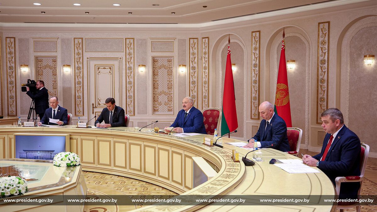 Встреча с главой Республики Мордовия Российской Федерации Артемом Здуновым