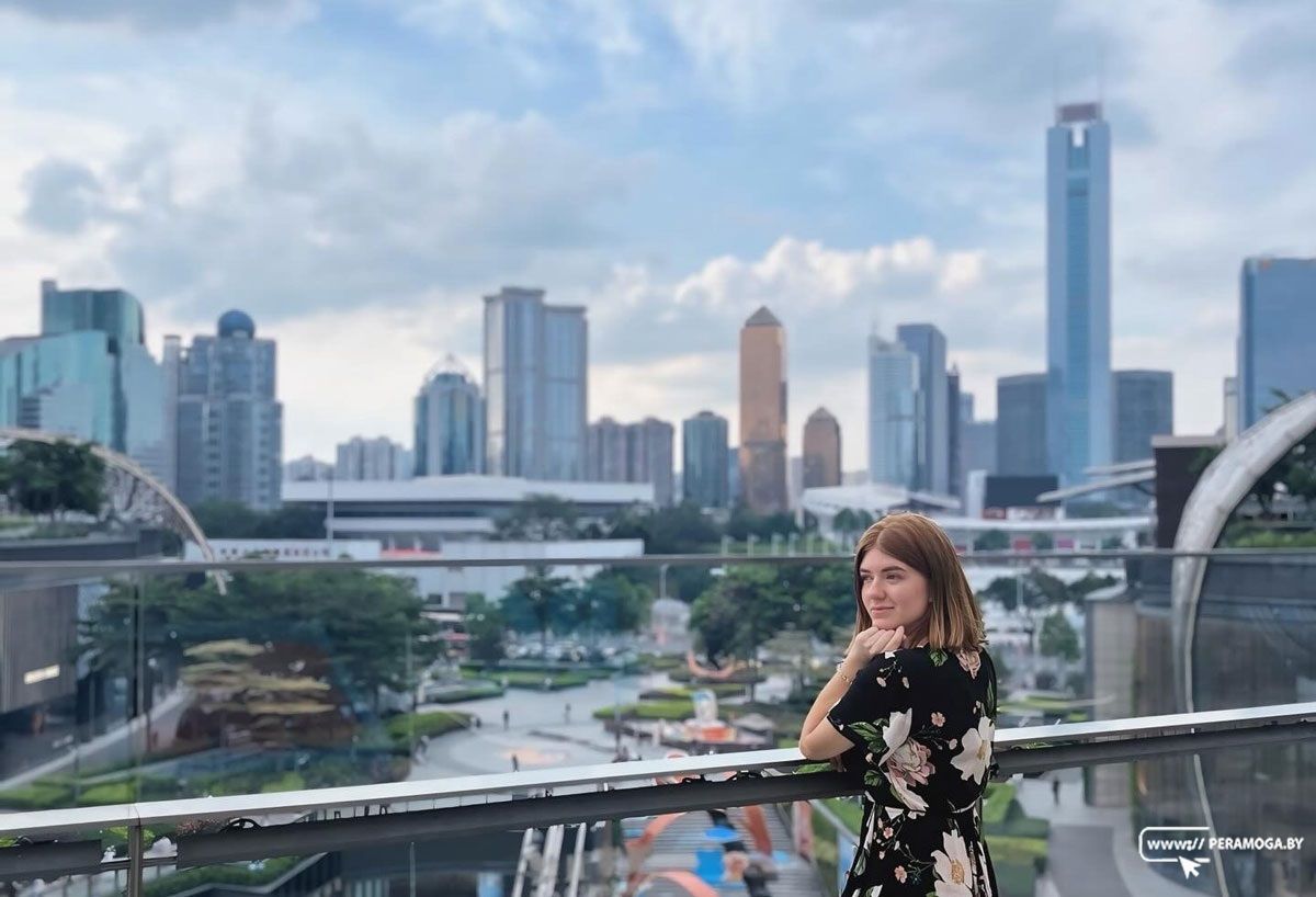 Вилейчанка Кристина Коврыга побывала в Китае: что впечатлило и как там относятся к славянской внешности