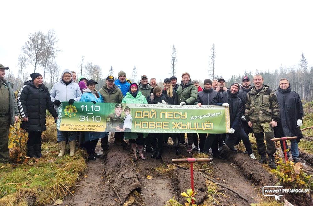 «Генеральная уборка» на Вилейщине: благоустройство населённых пунктов, посадка деревьев и внимание памятным местам «Генеральная уборка» на Вилейщине: благоустройство населённых пунктов, посадка деревьев и внимание памятным местам