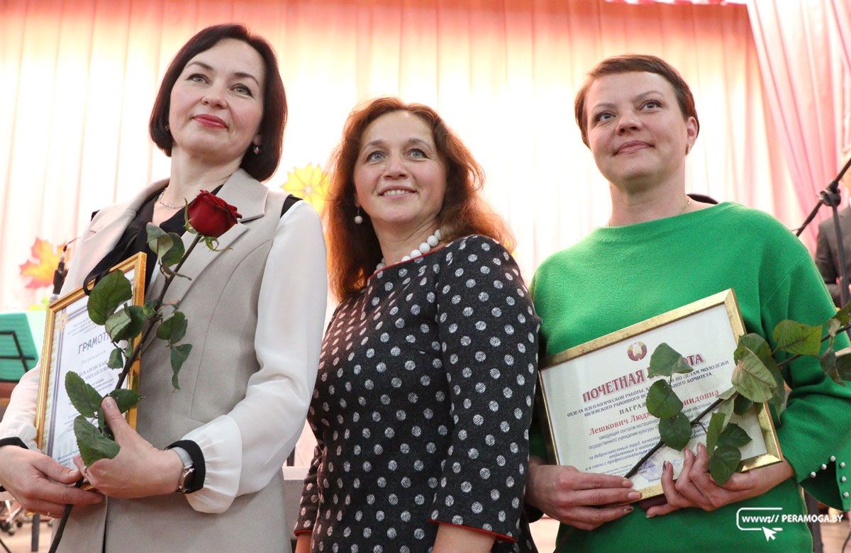 «Браво! Молодцы!». Ярко и торжественно работники культуры отметили свой праздник