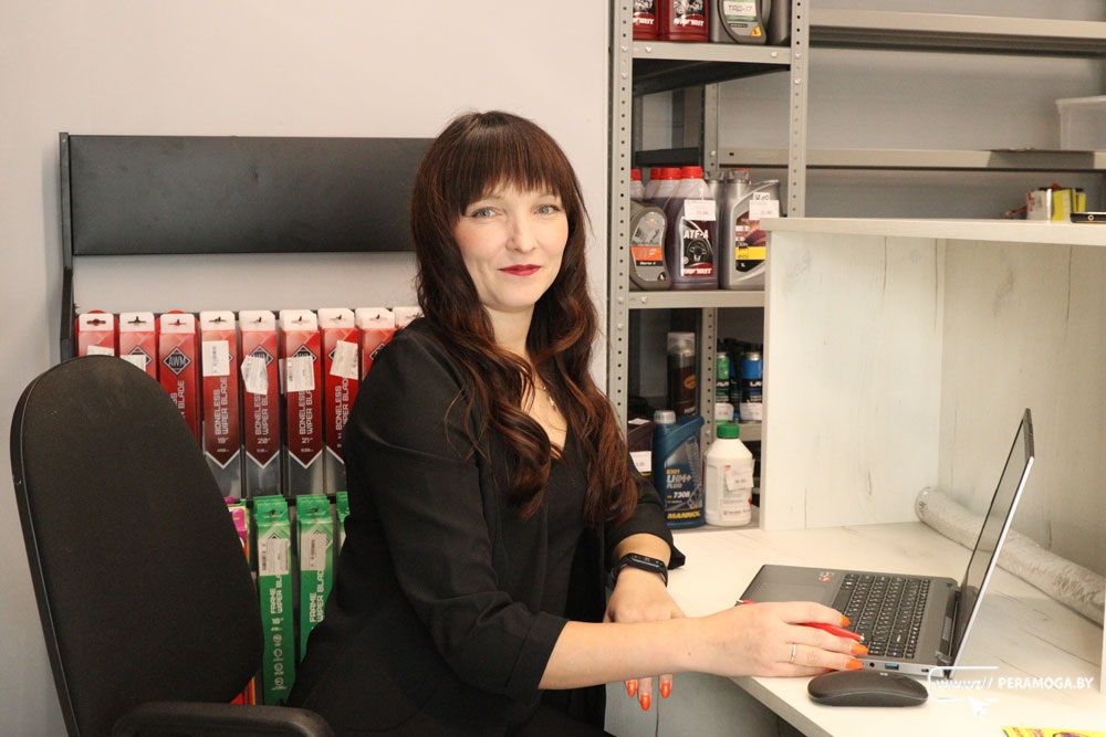 Мама, жена и директор. Вилейчанка Наталья Жук управляет бизнесом, семьей и учит дочерей ценить деньги