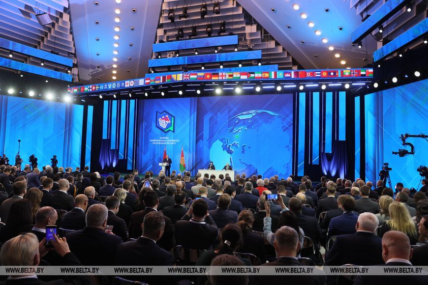 Лукашенко отметил несостоятельность площадки Мюнхенской конференции по безопасности