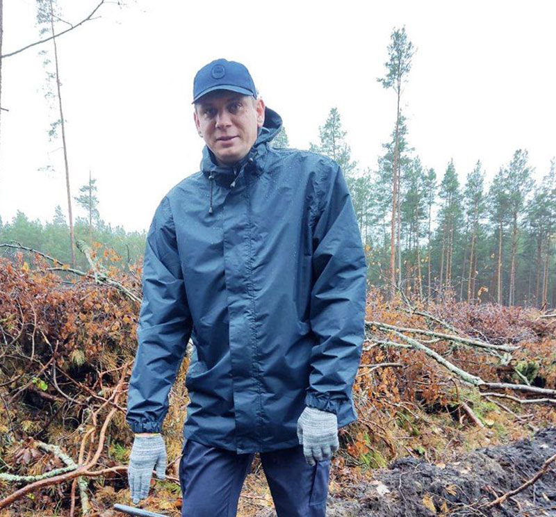 Работники Вилейской прокуратуры приняли участие в посадке леса Работники Вилейской прокуратуры приняли участие в посадке леса