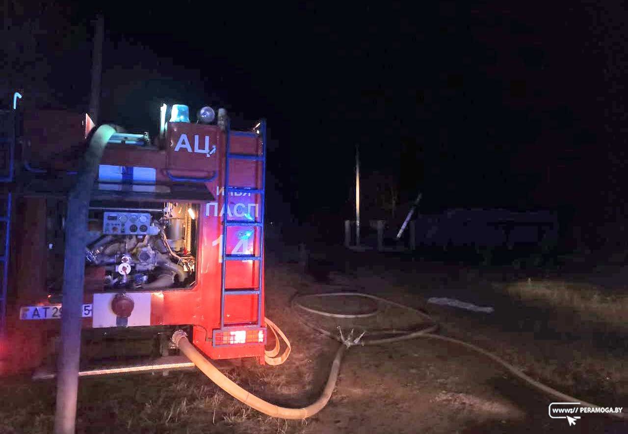 В Вилейском районе при пожаре погиб мужчина В Вилейском районе при пожаре погиб мужчина
