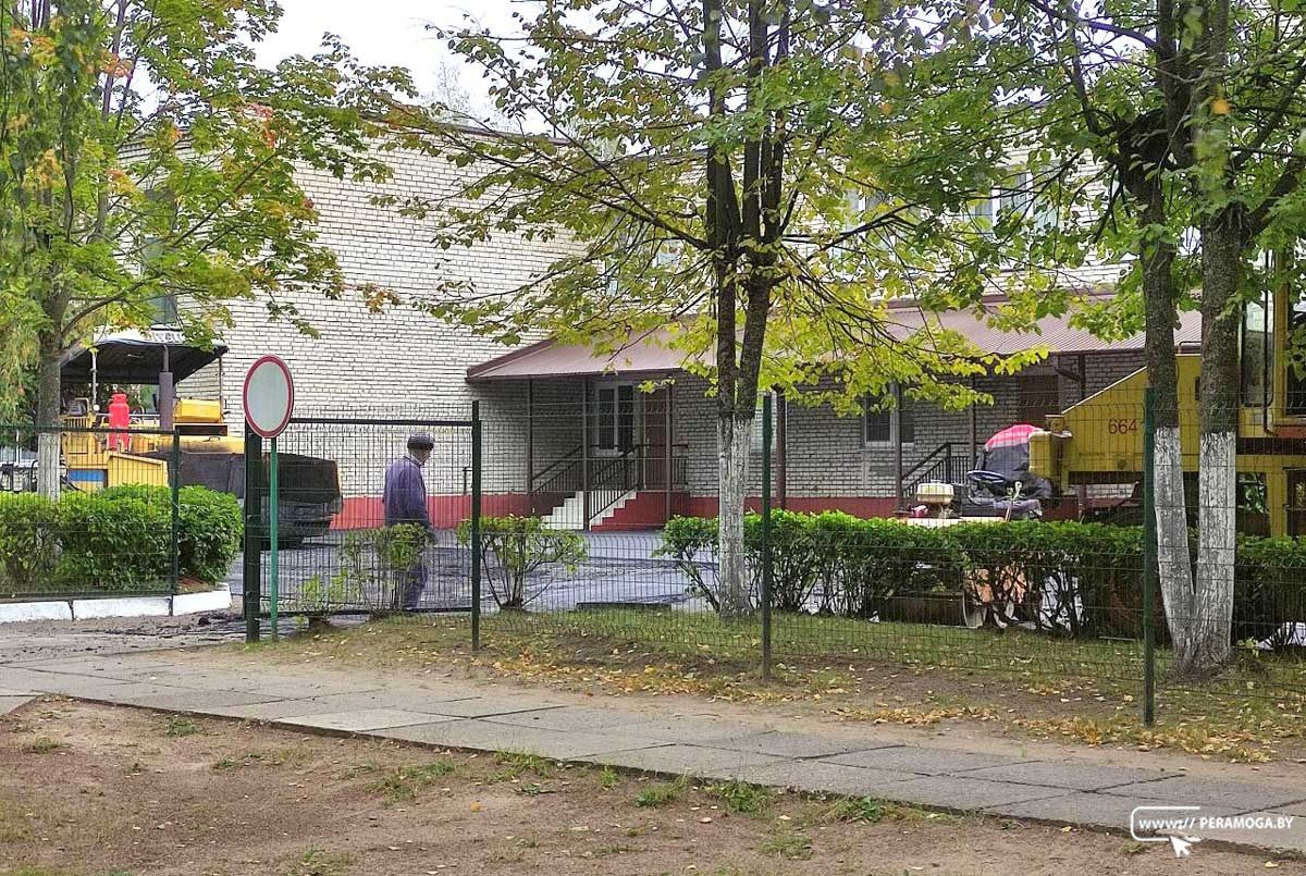 В Вилейке благоустраивают детский сад №2. Что уже сделано?