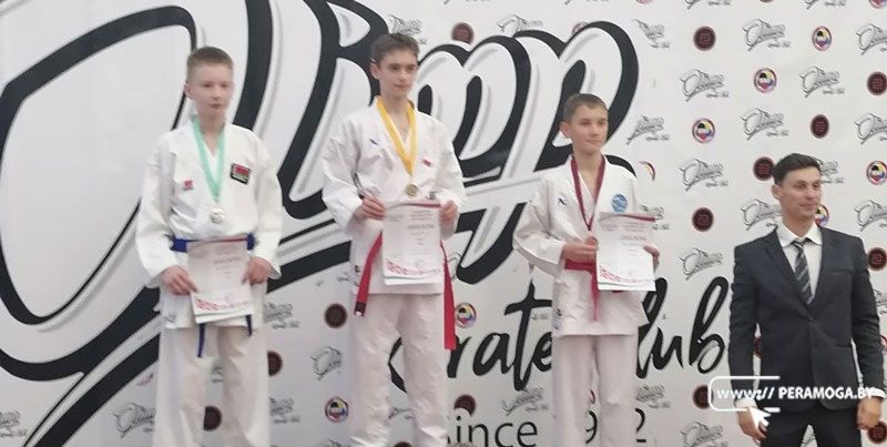 Каратисты из Вилейки завоевали золотые медали на крупном турнире в Минске