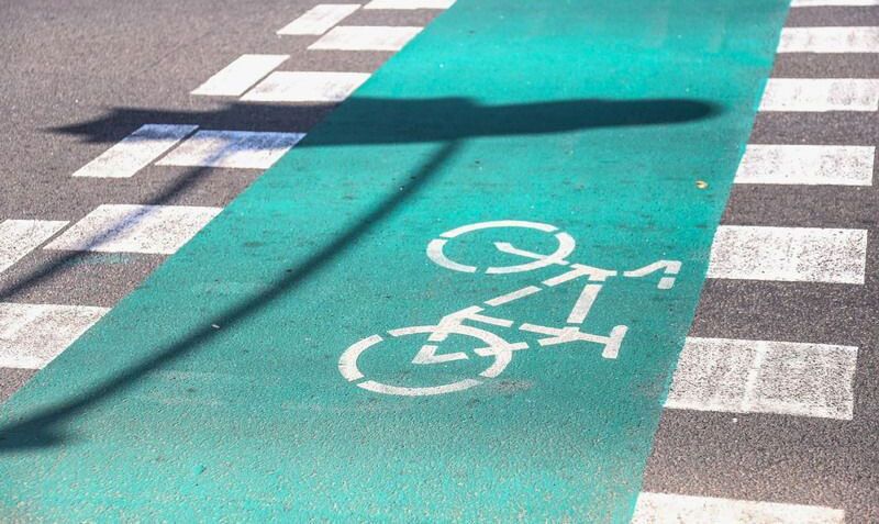 В Беларуси дополнительно обозначат 230 мест, где велосипедисты смогут не спешиваться