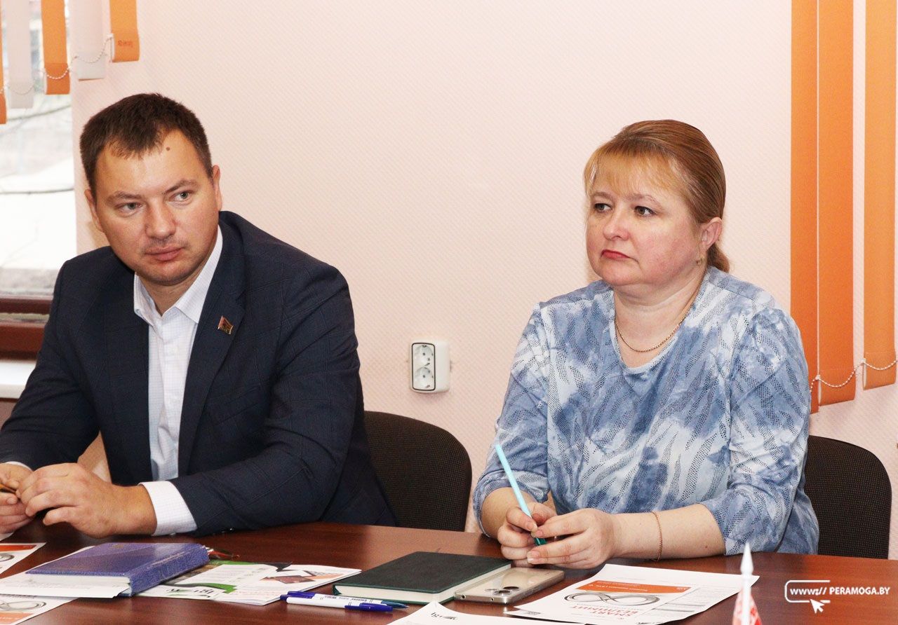 В Вилейке прошла встреча предпринимателей с представителями власти и банковской сферы В Вилейке прошла встреча предпринимателей с представителями власти и банковской сферы