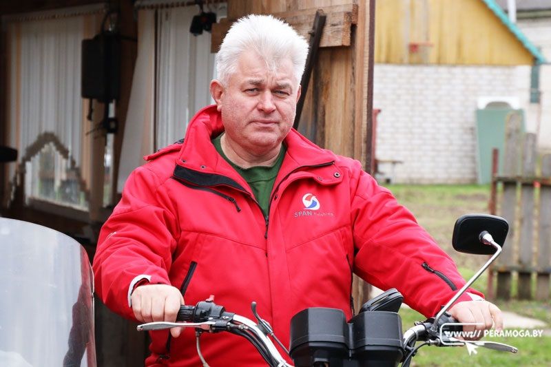 Гараж мечты. Учитель физкультуры Петр Кабанович из Вилейского района 35 лет коллекционирует мотоциклы