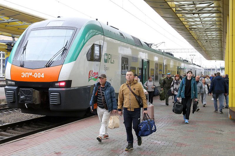 В период школьных осенних каникул и ноябрьских праздников БЖД перевезла порядка 1 млн 153 тыс. пассажиров