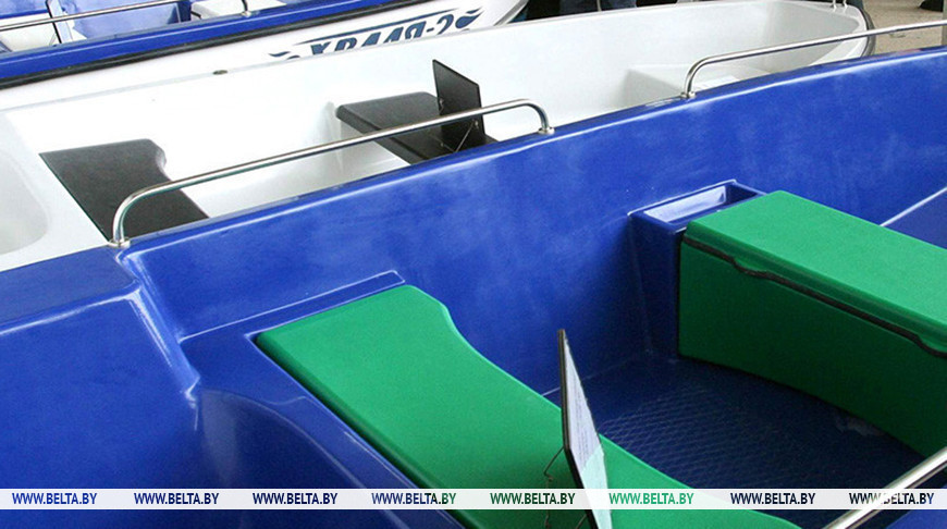 Лукашенко: Беларусь готова производить маломерные или средние суда