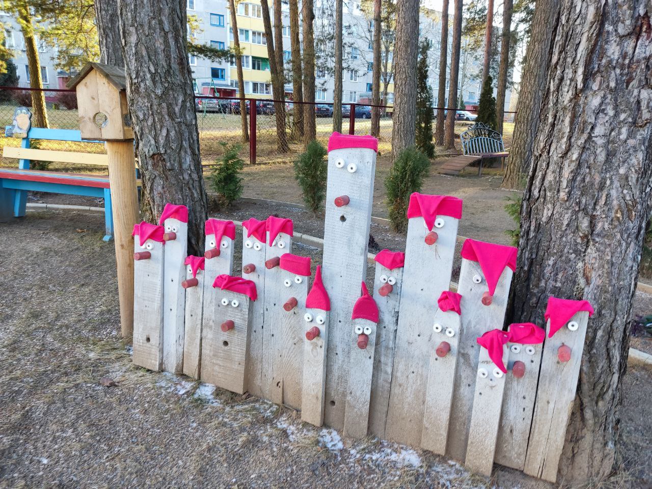 Новогодние идеи, воплощённые коллективами учреждений образования Вилейщины, дарят ощущение праздника