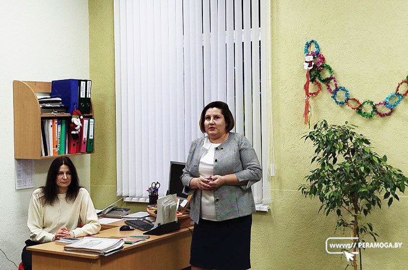 Задачи на перспективу: делегат ВНС Анастасия Селюн озвучила ключевые решения ВНС коллективу Вилейского ТЦСОН