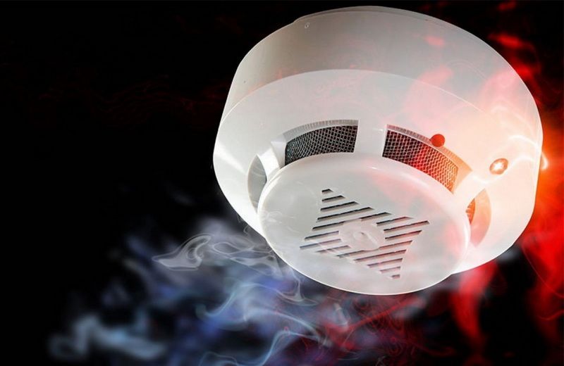 Вилейский РОЧС напоминает: пожарный извещатель спасает жизни!