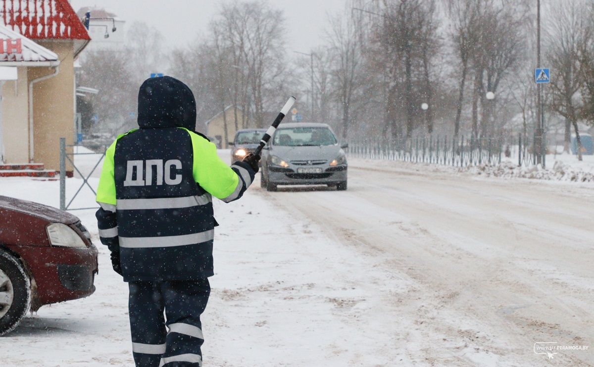 До 31 января автошколы и учебные автомобили под контролем ГАИ Вилейского РОВД. Что проверяют? 